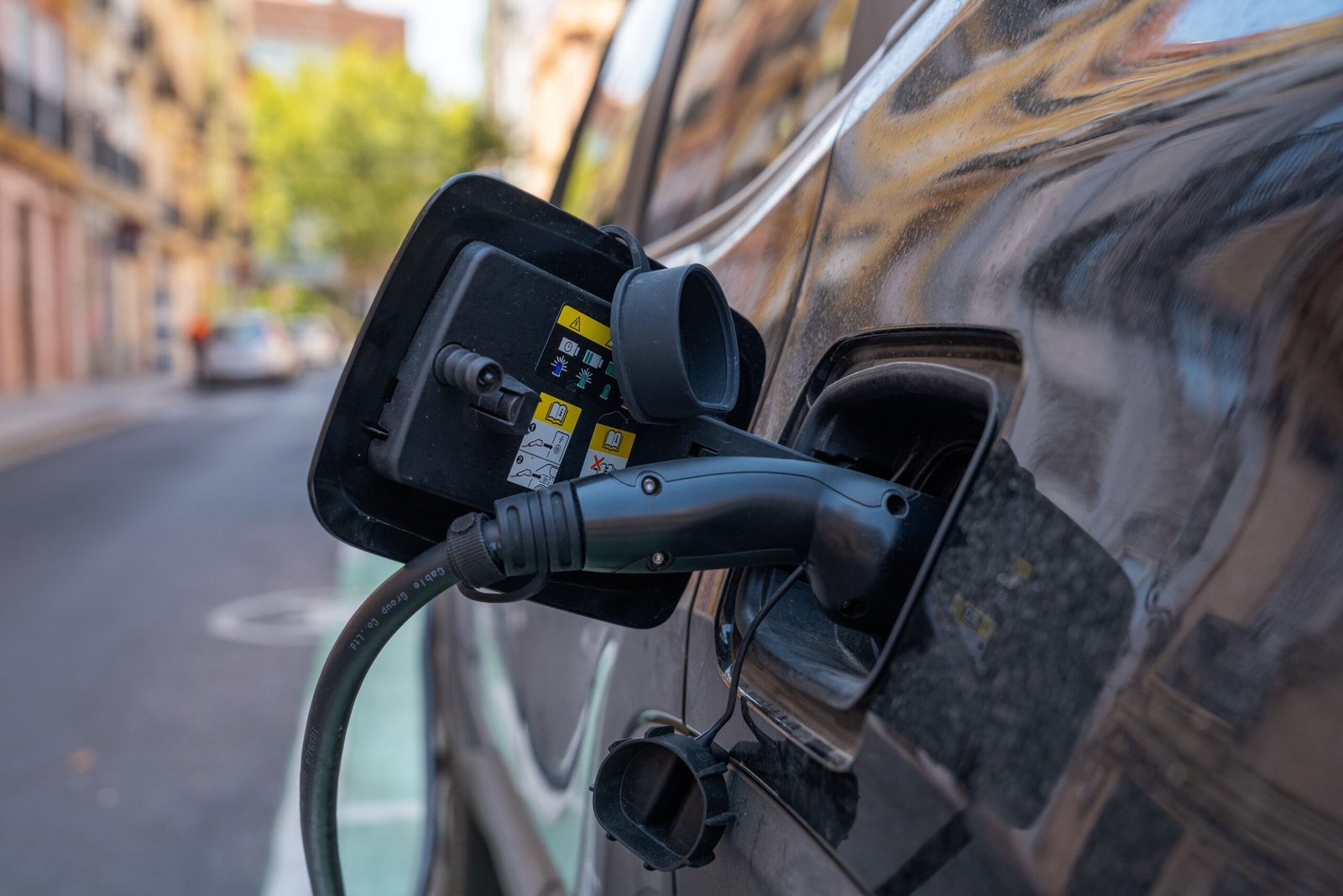 Laadsystemen voor Elektrische Voertuigen